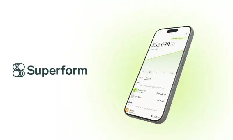 Superform mobile app interface showing SuperVault yield options